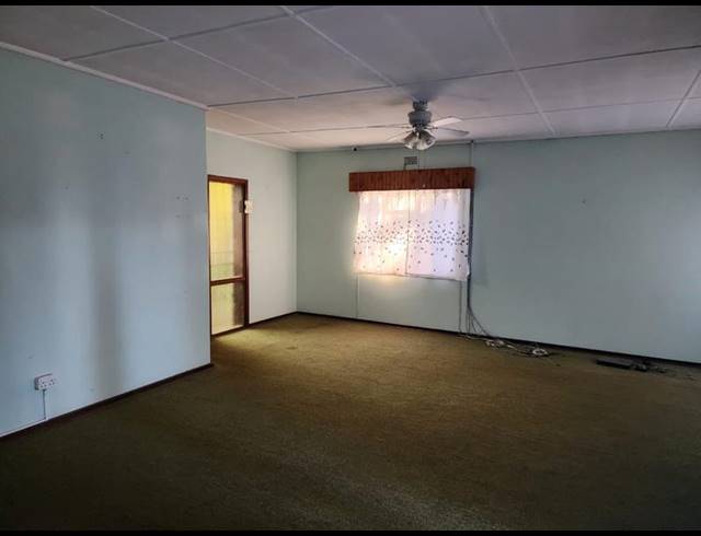 3 BEDROOM HOUSE FOR SALE IN SASOLBURG EXT 5